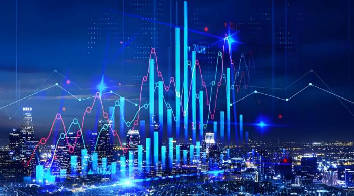 U.S. Jobs Report Signals Economic Weakness